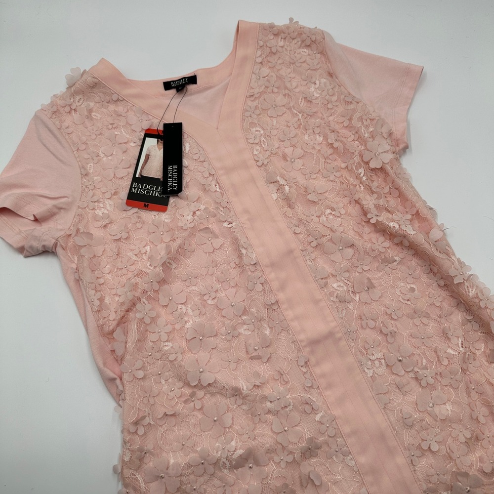 Badgley Mischka Floral Lace Top Womens M Pink NWT 3D Applique V-Neck Elegant